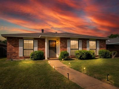 3413 Moonglow Drive, Garland, Texas 75044, USA
