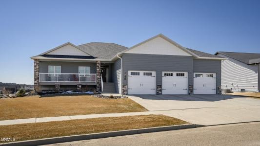 1903 Tule Lane, Bismarck, 北達科他州 58503, 美國