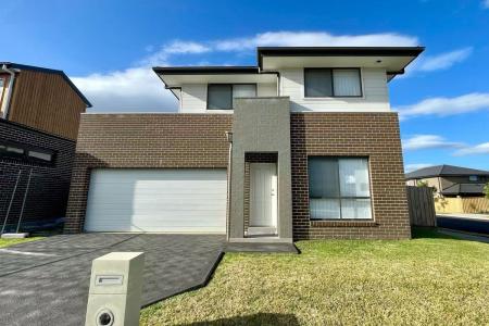 2 Charbray Loop, Oran Park, NSW 2570, Australia