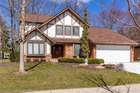 2695 Ronald Drive, Troy, Michigan 48085, Estados Unidos