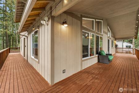 17631 Clear Lake Boulevard, Yelm, Washington 98597, États-Unis