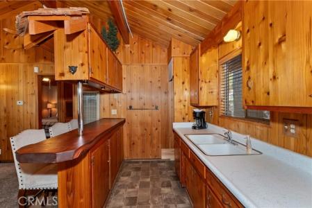 1163 Teton, Big Bear Lake, California 92315