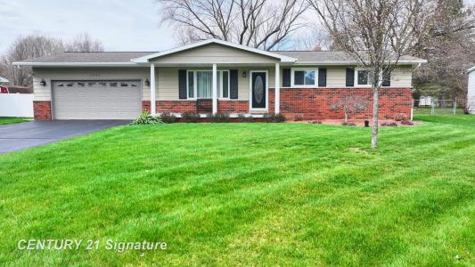 5405 River Ridge, Flushing, Michigan 48433, USA