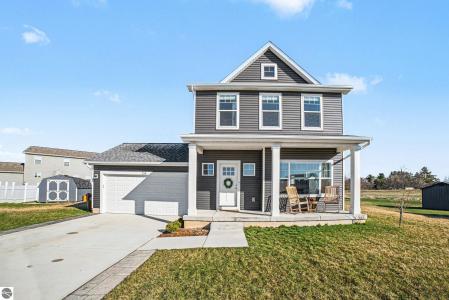 158 Jade Court, Alma, Michigan 48801, USA