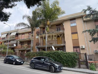 Belpasso, Sicilia 95032, Italie