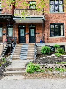 2263  Av. Belgrave, Montréal (Côte-des-Neiges/Notre-Dame-de-Grâce), Québec H4A 2L9, Canada