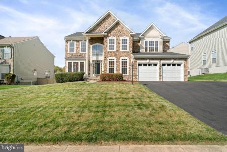 5072 Two Chimneys Court, Woodbridge, Virginia 22193, USA