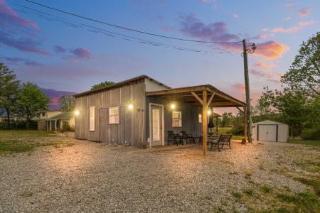 84 Sycamore Street, Burnside, Kentucky 42519, USA