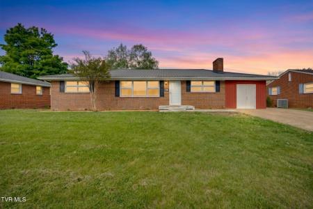 812 Mimosa Drive, Kingsport, Tennessee 37660, USA