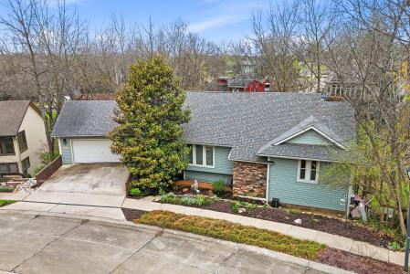 2013 N DEERBORN CIR, COLUMBIA, Missouri 65203, USA