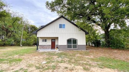 1309 S 3rd Street, Stilwell, Oklahoma 74960, États-Unis