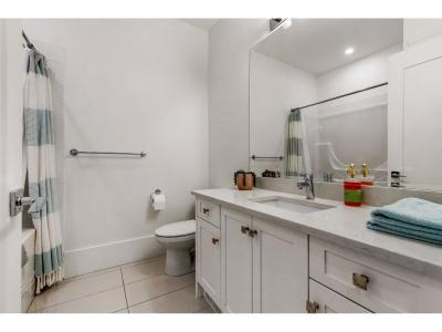 35990 TIMBERLANE DRIVE, Abbotsford, British Columbia V3G 0H5, Canada