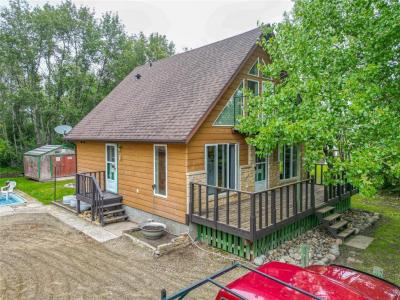 11 KEMNAY WOODS DRIVE, Brandon, Manitoba R0K 0H0, Canadá