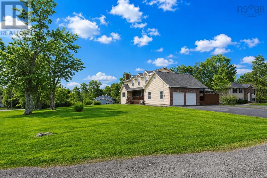 9 DYLLYS DRIVE, Middle Sackville, Nova Escócia B4E 3B8, Canadá