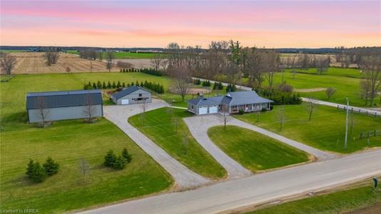 115 TENTH CONCESSION ROAD, Burford, Ontario N0E 1A0, Kanada