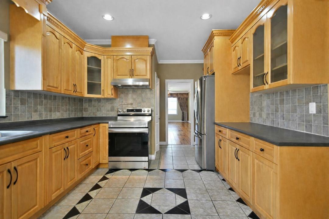 21008 BARKER AVENUE, Maple Ridge, Britisch-Kolumbien V2X 8R6, Kanada