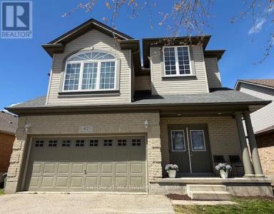 42 FRASSON DRIVE, Guelph (grange Road), Ontario N1E 7J9, Canadá