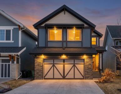 21 MASTERS PLACE SE, Calgary, Alberta T3M 2L4, Canada