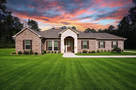 120 Sanctuary Road, Huntsville, Texas 77340, USA