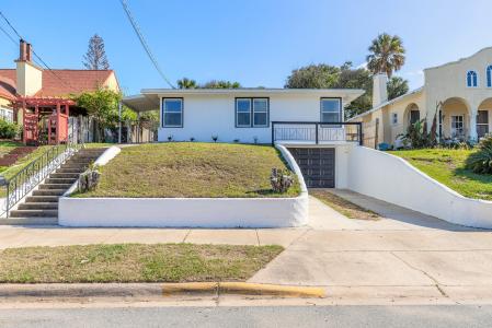 326 Bostwick Avenue, Daytona Beach, Floride 32118, États-Unis