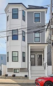 45-47 Horace Street #2, East Boston, Massachusetts 02128, USA