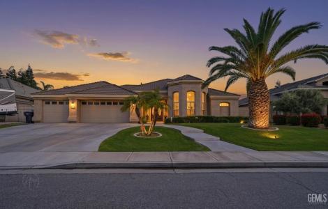 8407 Exodus Lane, Bakersfield, California 93312, USA