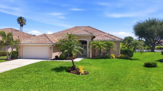 4120 Lakes Court, Port Charlotte, Florida 33953, USA