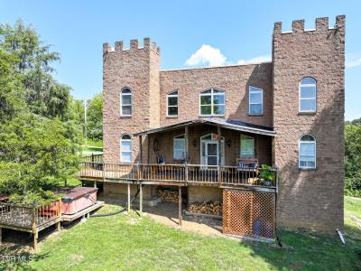 1005 Jackson Hollow Road, Mosheim, Tennessee 37818, USA