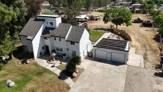 9517 Eucalyptus Drive, Bakersfield, California 93306, USA