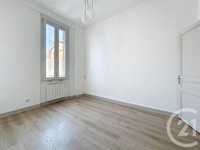 Ivry Sur Seine, Île-de-France 94200, France