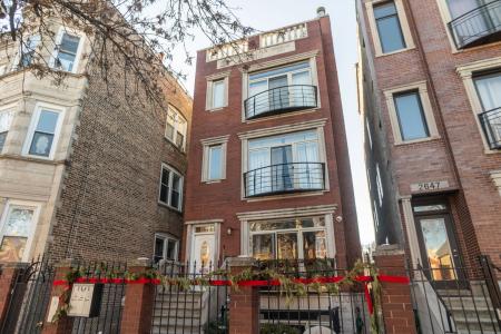 2645 W Haddon Avenue , 1, Chicago, Illinois 60622, USA