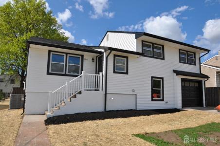 105 COOLIDGE AVE Ave, Carteret, NJ 07008, USA