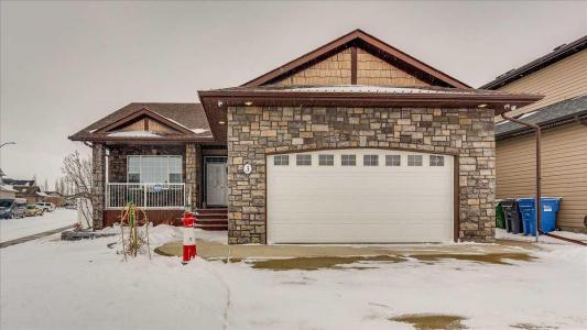 3 ION CLOSE, Red Deer, Alberta T4R 0B3, Canada