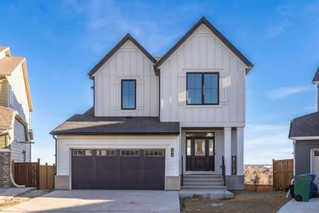 194 BANEBERRY WAY SW, Airdrie, Alberta T4B 5M2, Canada