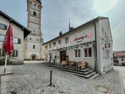 Marktplatz 2+3, Schnaitsee, Bayern 83530, Germany