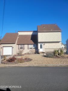 11 Sycamore Lane, Toms River, New Jersey 08753, USA