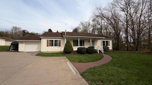 105 Lynch St, Sayre, Pennsylvania 18840, USA