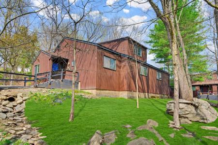 8 Laurel Ct, Highland Mills, NY 10930, USA