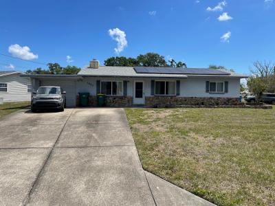 5833 McKee Lake Dr. N., St. Petersburg, Florida 33709, USA