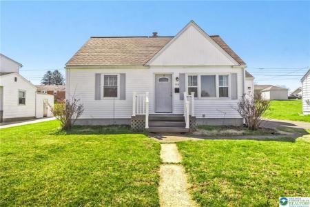 326 Henry Street, Hellertown, Pennsylvania 18055, USA