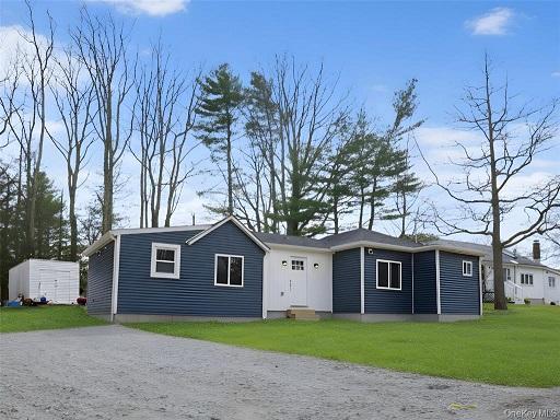 13 Brook Trail Way, Wurtsboro, New York 12790, USA