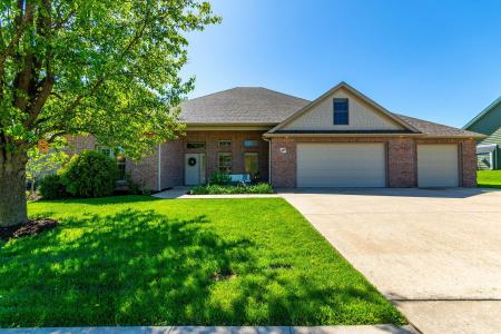 5010 NEWBURY WAY, COLUMBIA, Missouri 65203, USA