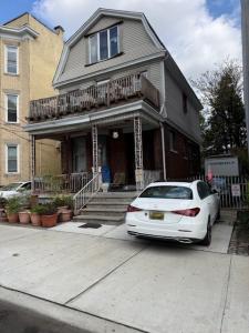 212 52nd St, West New York, NJ 07093, USA