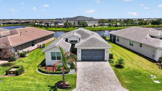 11869 SW Poseidon Way, Port St Lucie, Florida 34987, USA