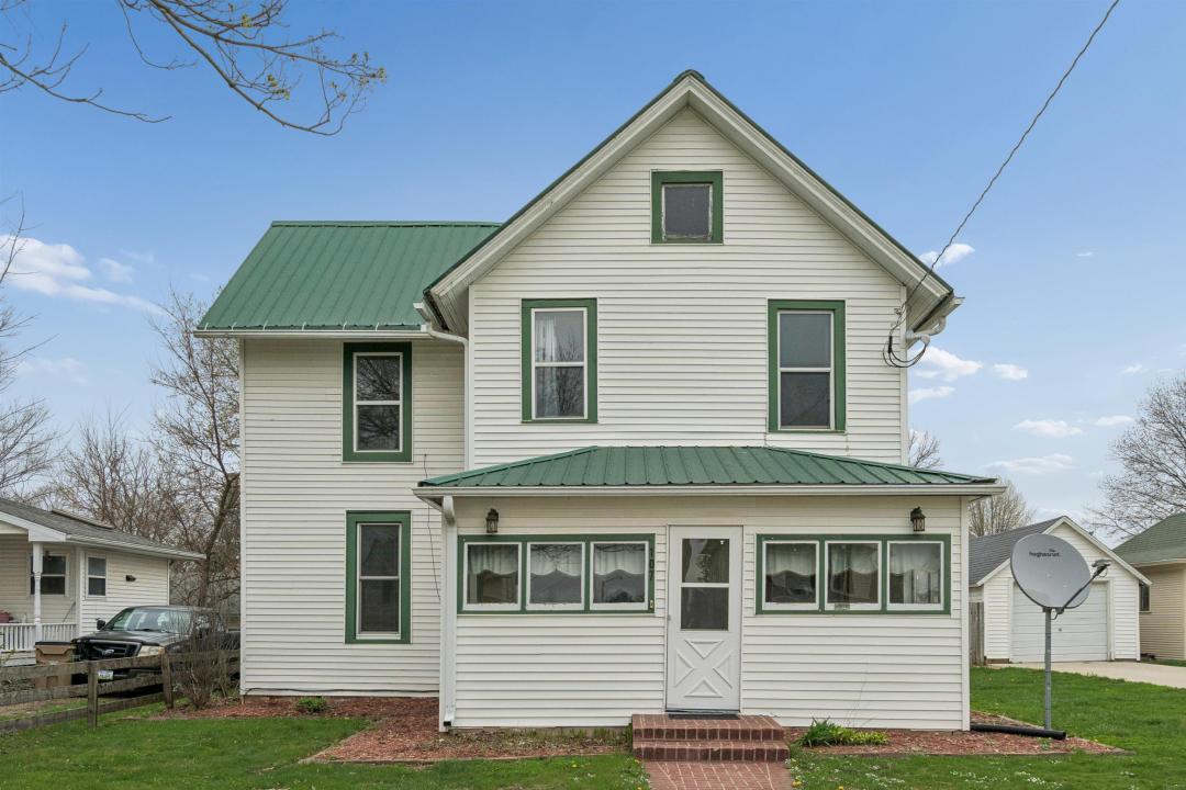 107 W Elm Street, Strawberry Point, أيوا 52076, الولايات المتحدة