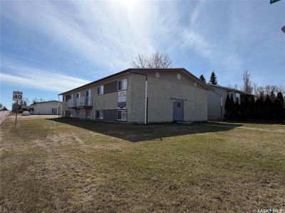 81 DUNFIELD CRESCENT, Meadow Lake, Saskatchewan S9X 1E3, Canada