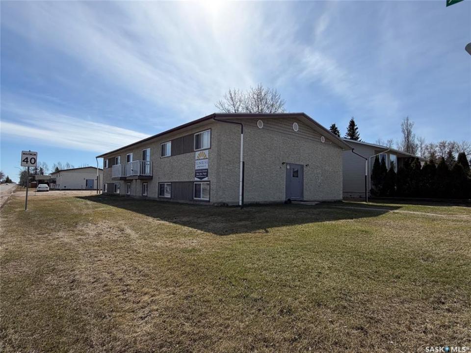 81 DUNFIELD CRESCENT, Meadow Lake, ساسكاتشوان S9X 1E3, كندا