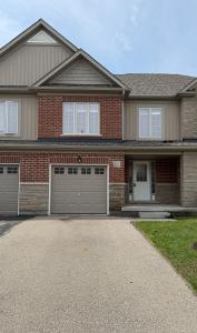 12 FREER DRIVE, North Dumfries, Ontario N0B 1E0, Canada