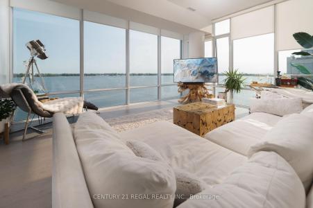 29 QUEENS QUAY E, Toronto, Ontario M5E 0A4, Canadá