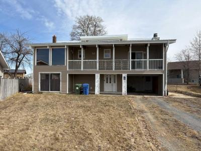 5816 60 AVENUE, Rocky Mountain House, Alberta T4T 1K2, Canadá